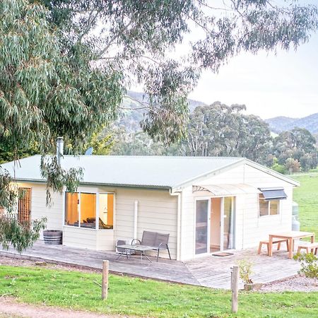 Stringybark, Halls On Falls Homestead Strath Creek Exterior photo